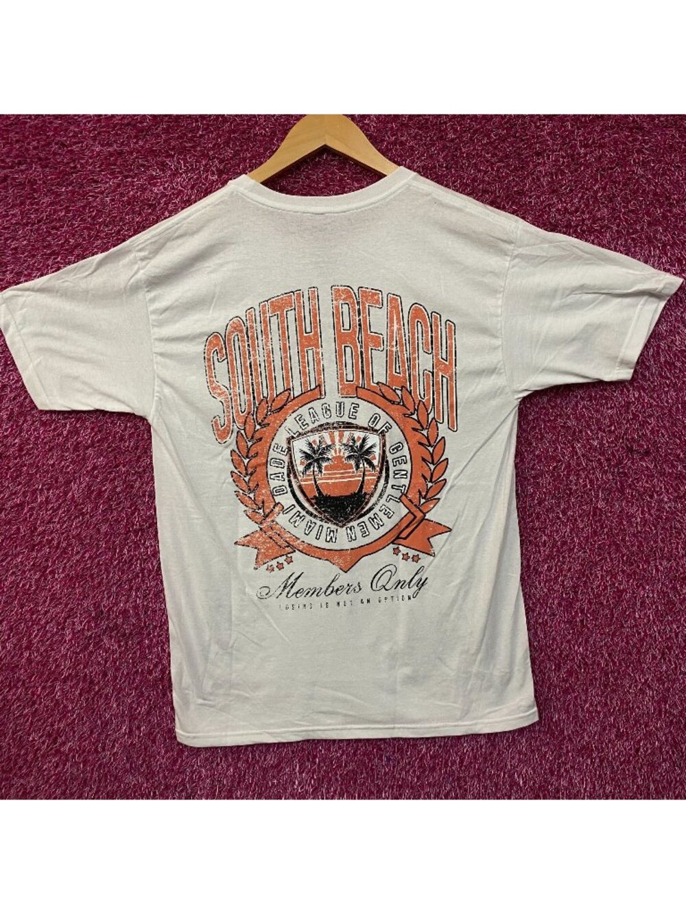 Fashion Nova League Of Gentlemen South Beach Members Graphic Tee Medium